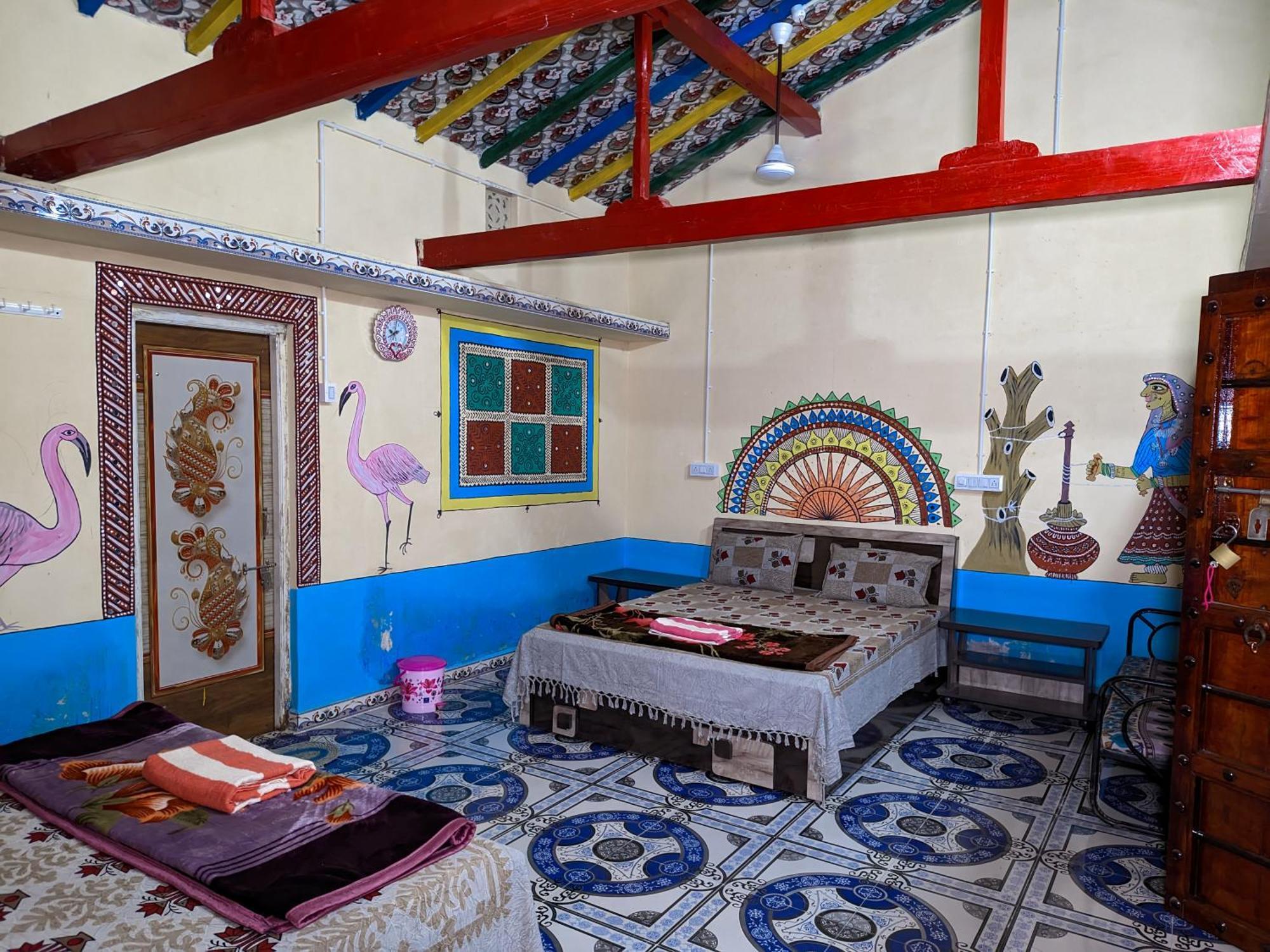 White Land Villagestay Dhordo Экстерьер фото